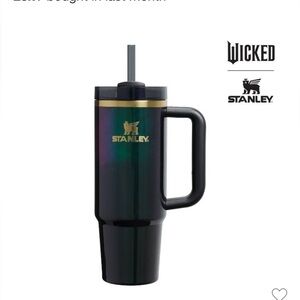 Stanley 30oz H2.0 Flowstate Quencher Tumbler Elphaba For Good